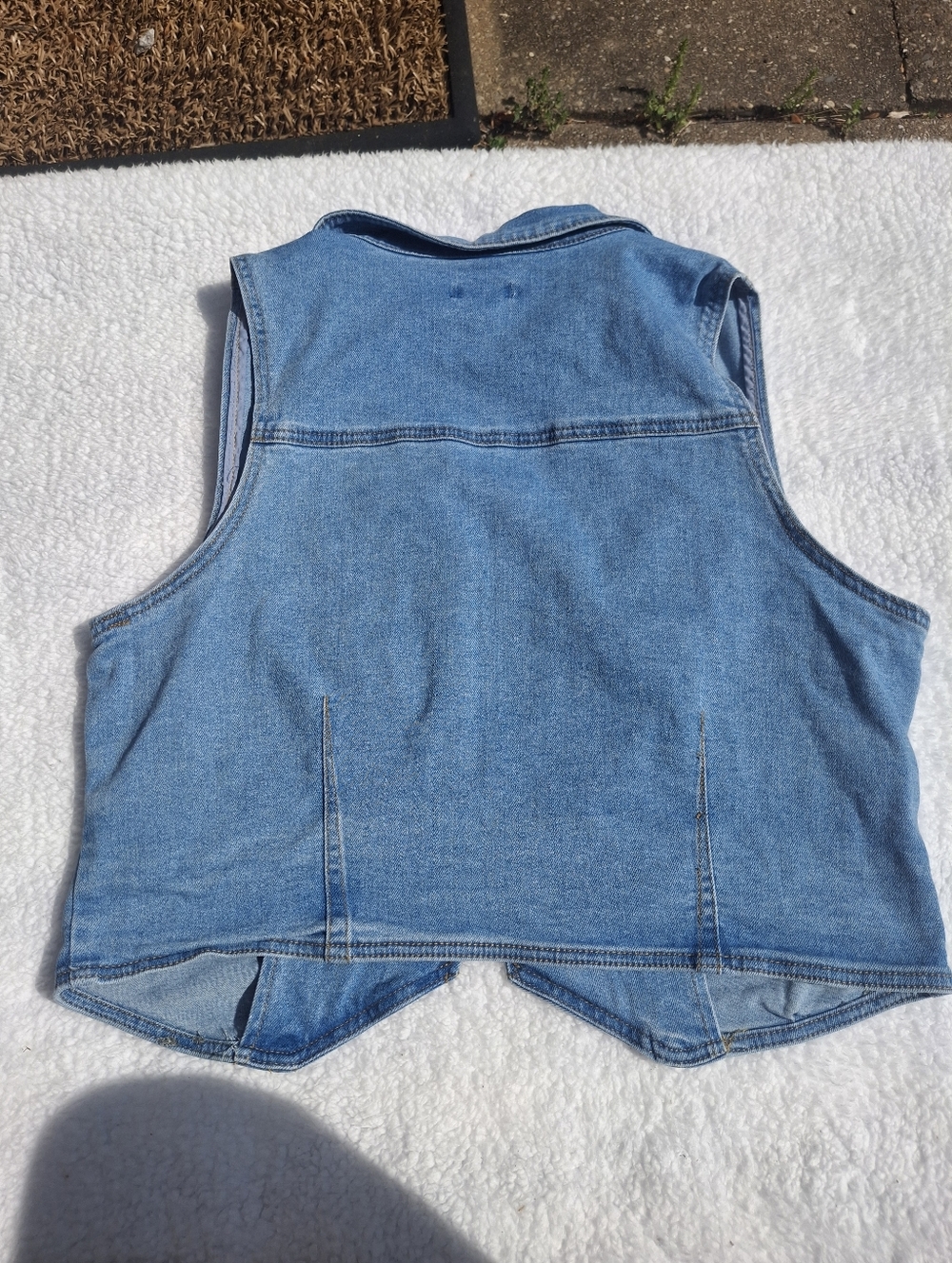 Forever 21 Light Blue Denim Vest - Size 2X - Picture 6 of 8